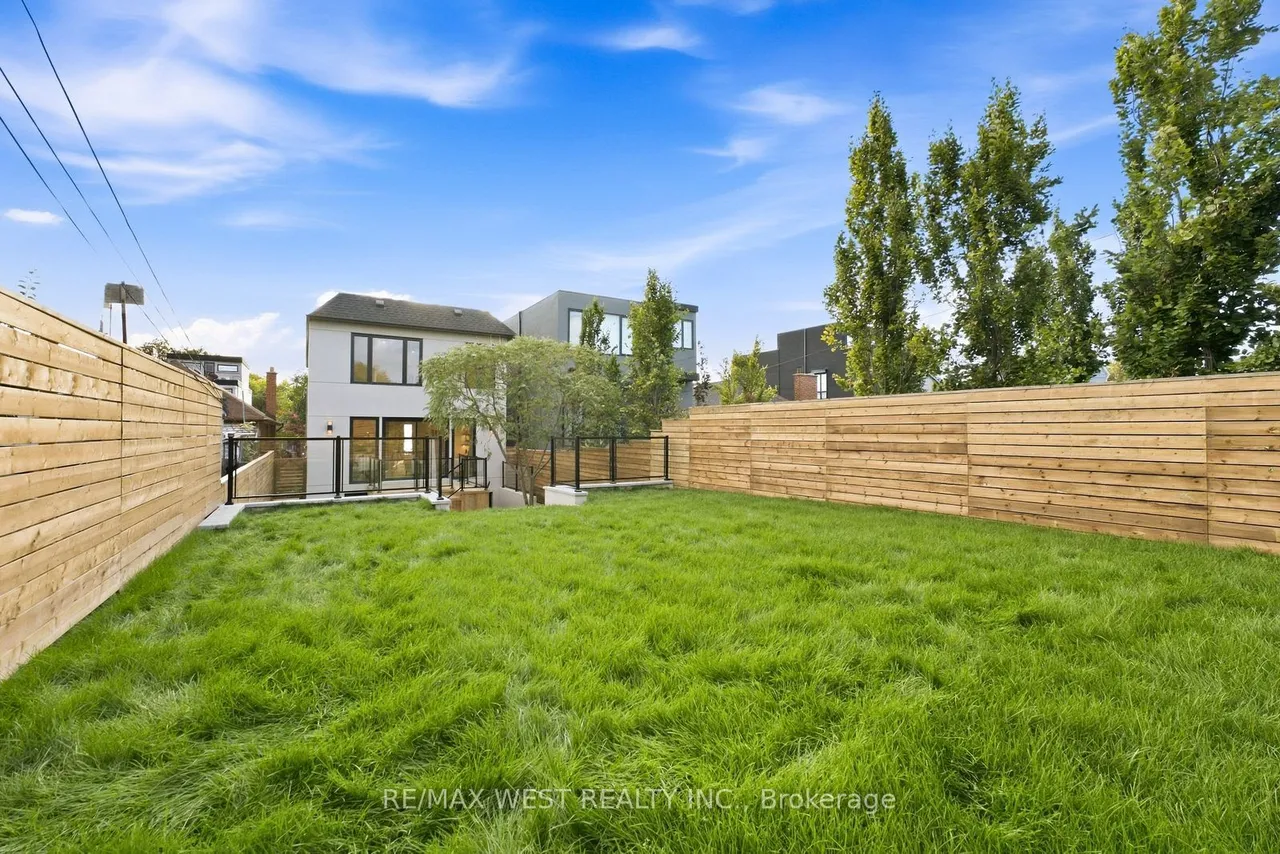 77 Alameda Avenue — photo 48