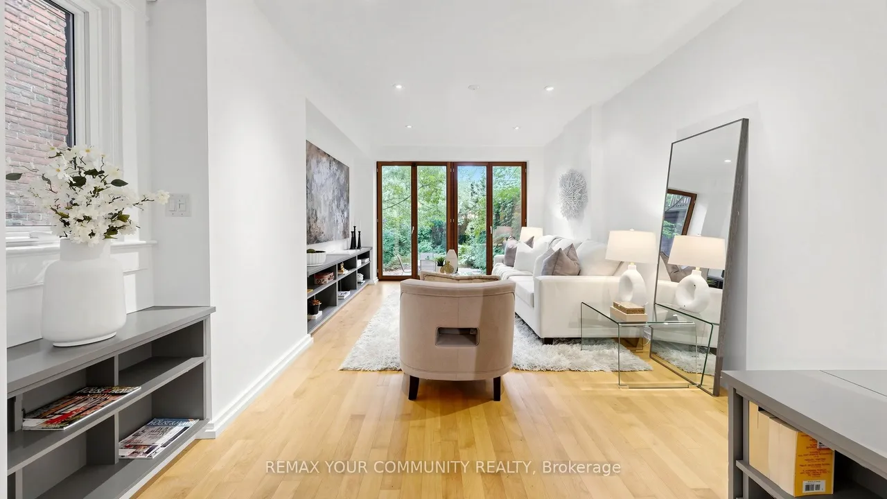 104 Wells Street — photo 3
