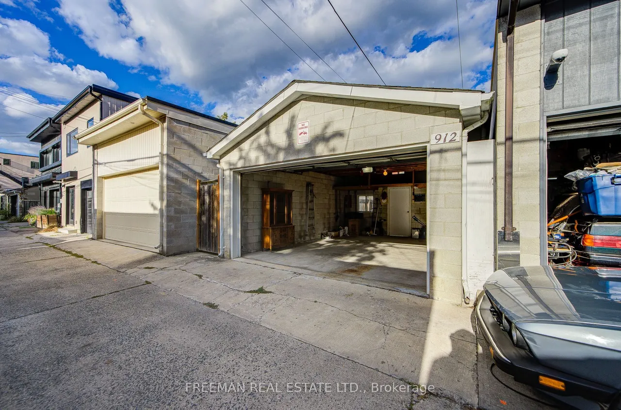912 Manning Avenue — photo 36