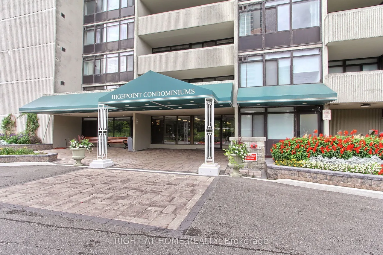 3300 Don Mills Road — photo 3