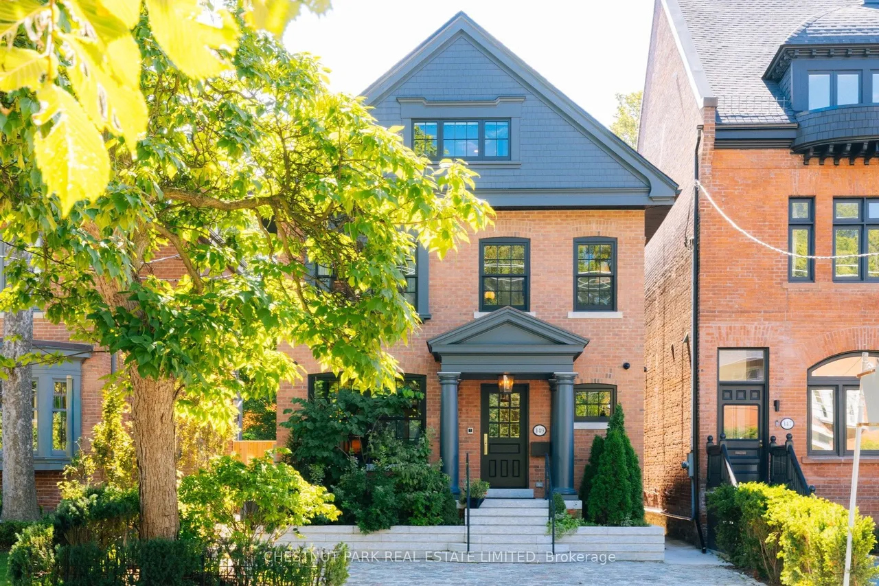 149 Roxborough Street E