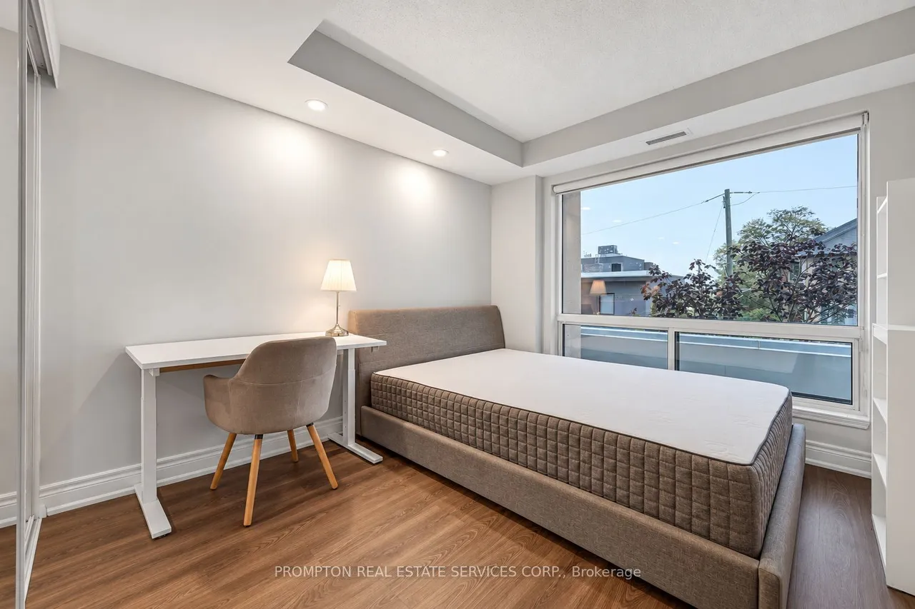 1 Hycrest Avenue — photo 3