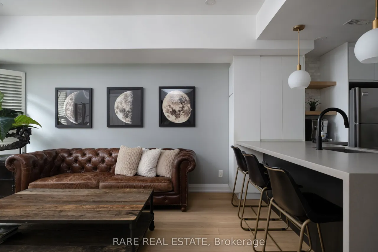11 Niagara Street — photo 3