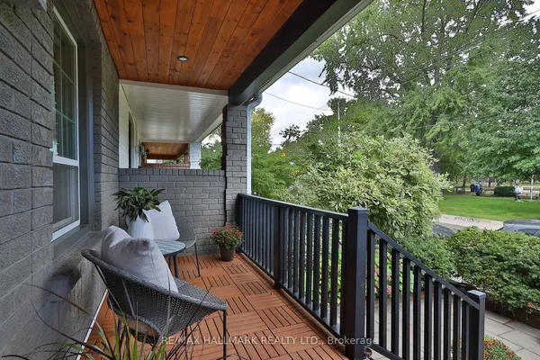 156 Brock Avenue — photo 2