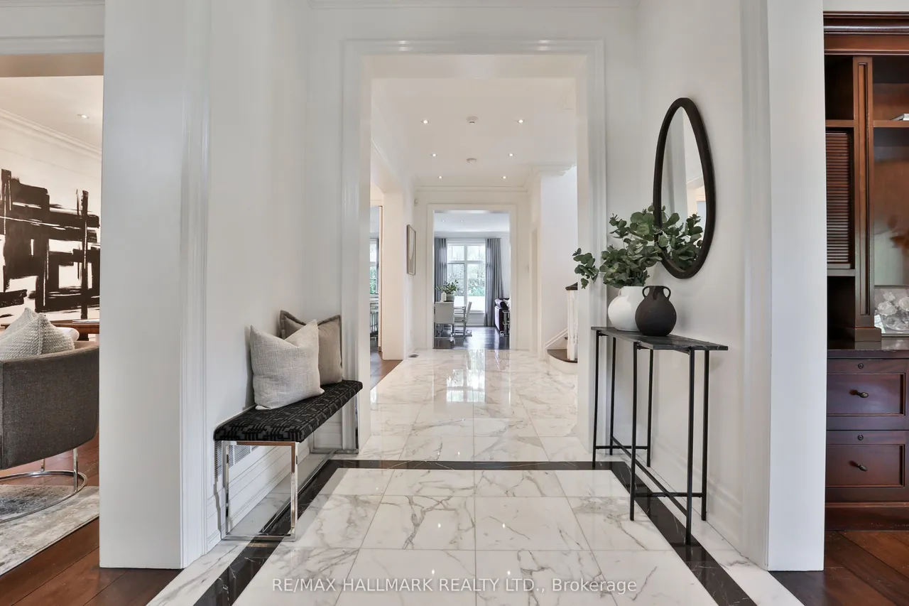 11 Forest Ridge Drive — photo 2