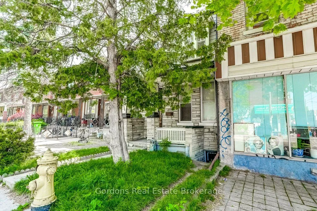 177 Bellwoods Avenue — photo 3