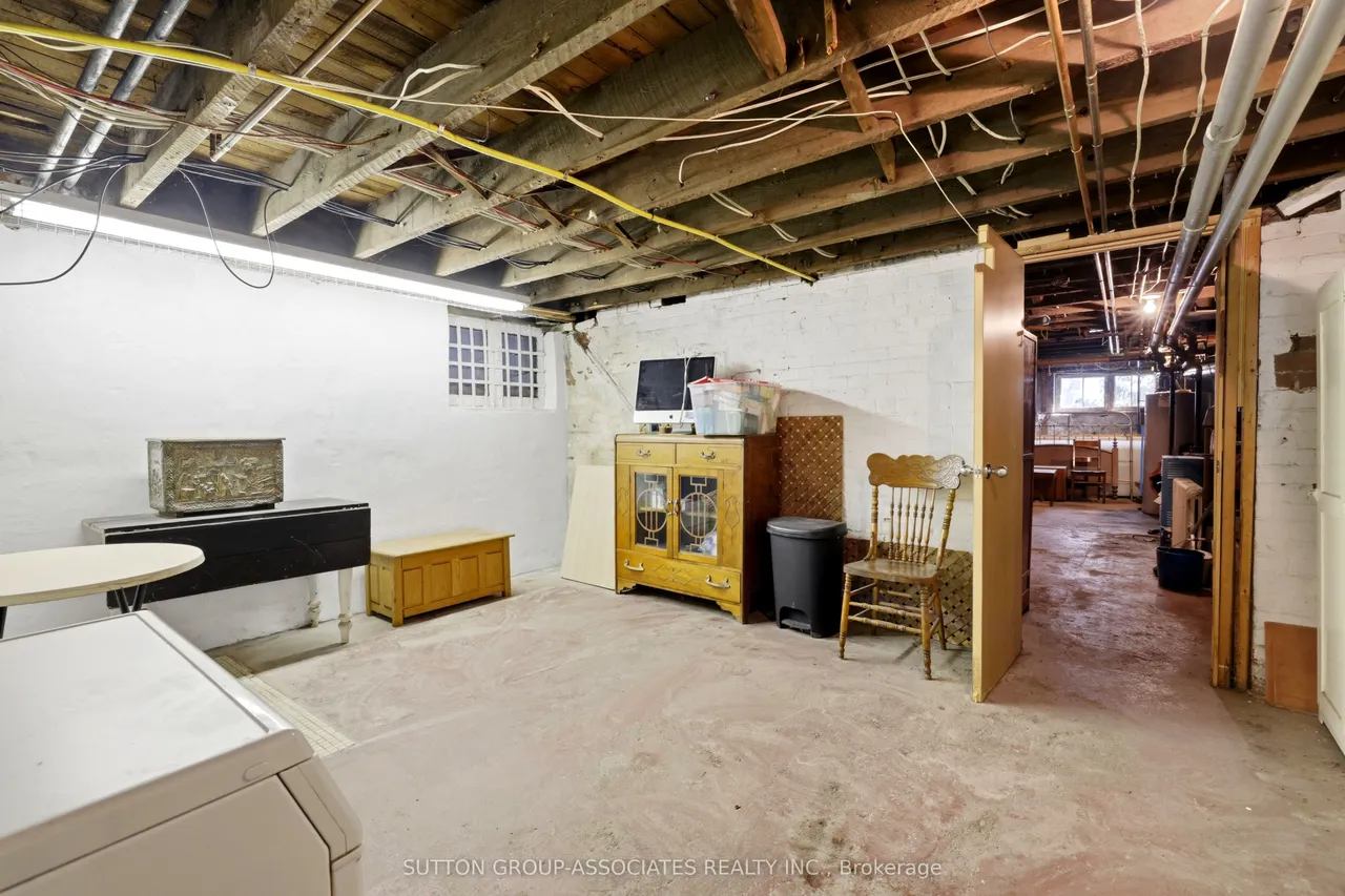 492 Euclid Avenue — photo 40