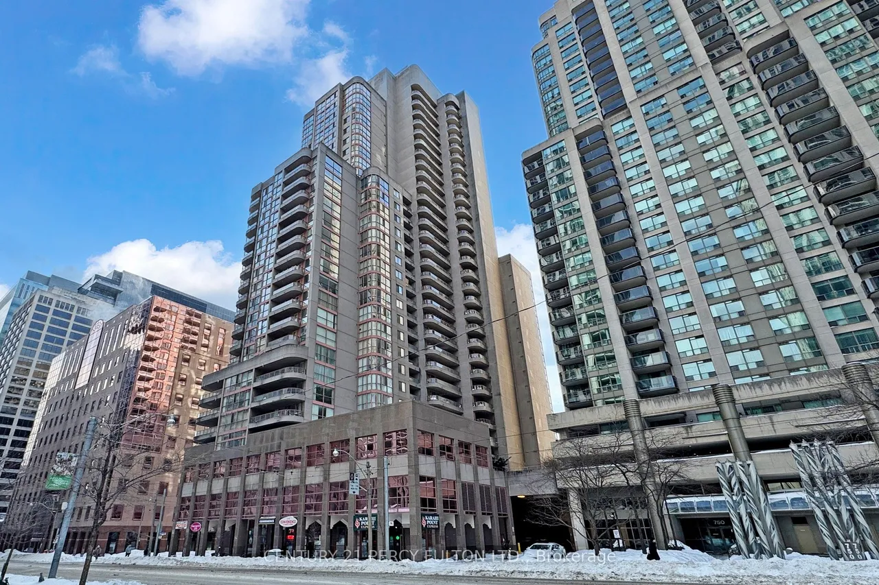 736 Bay Street