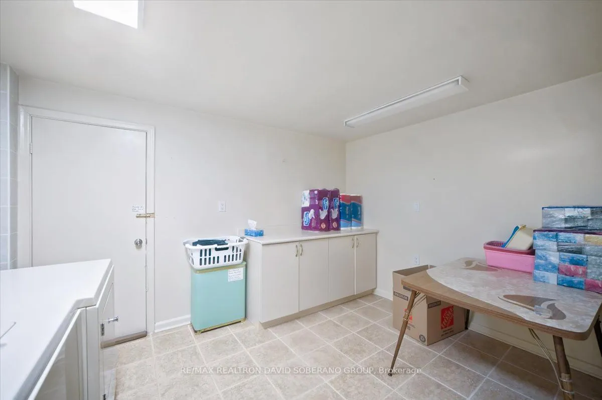 44 Kennard Avenue — photo 14