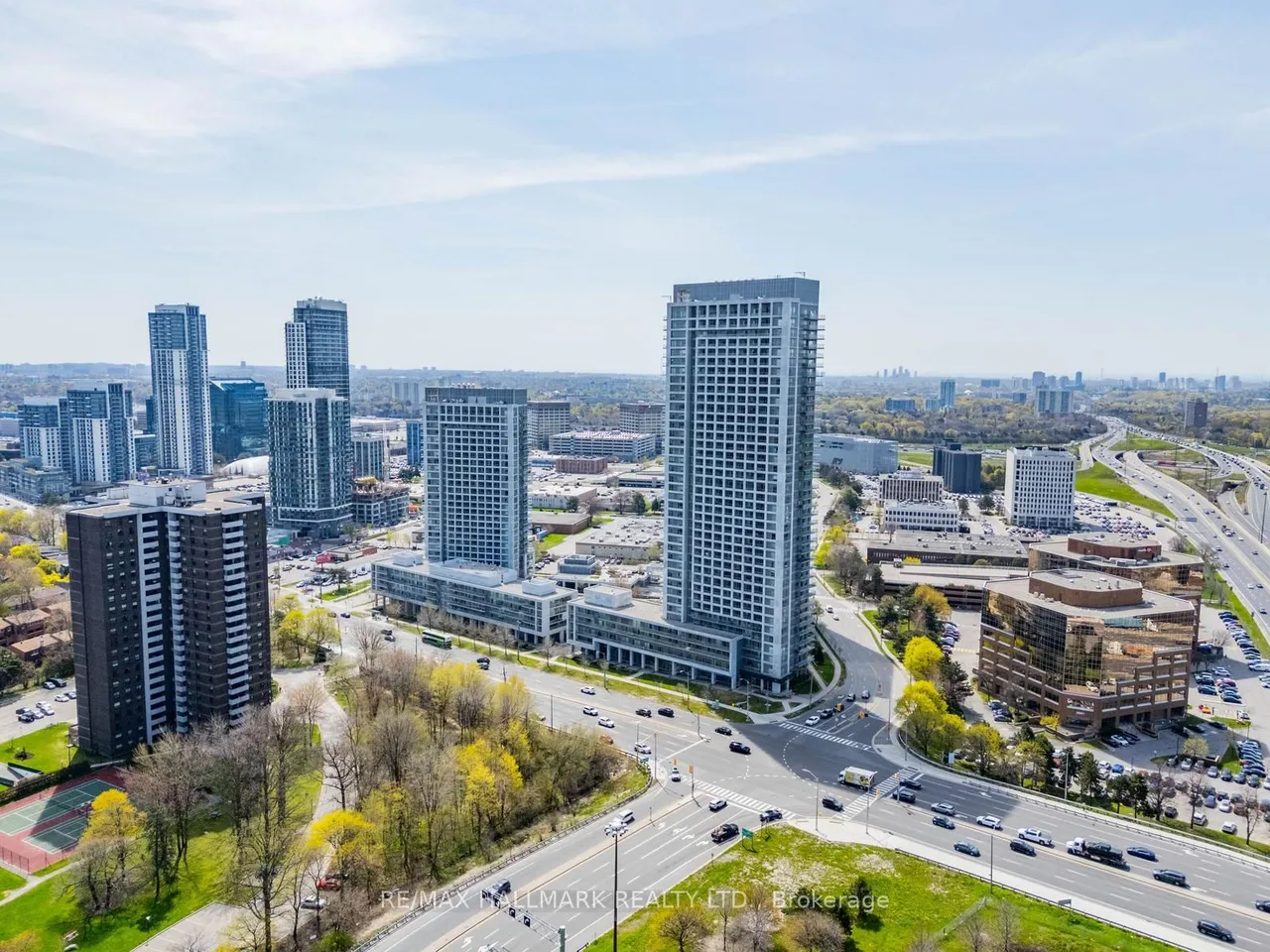 2015 Sheppard Avenue E