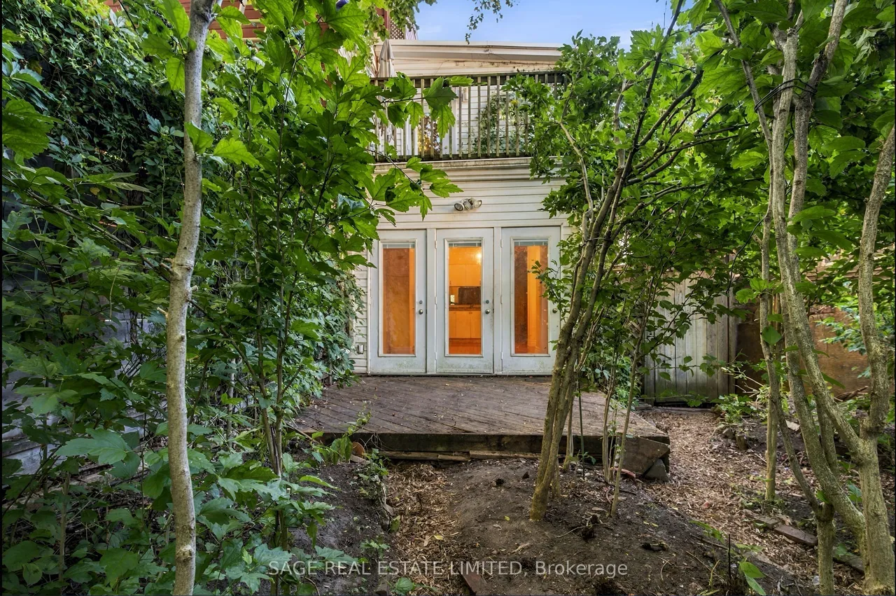 16 Sackville Place — photo 3