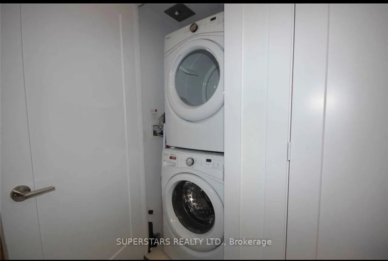 15 Merchants' Wharf Way — photo 11