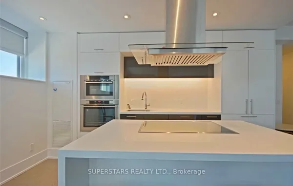 15 Merchants' Wharf Way — photo 2