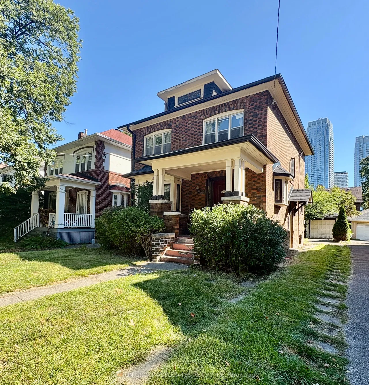 159 Colin Avenue — photo 2