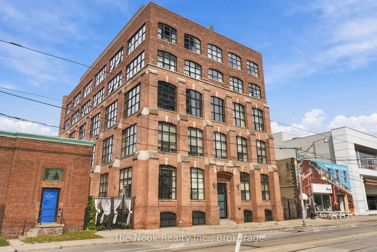 736 E Dundas Street E — photo 41
