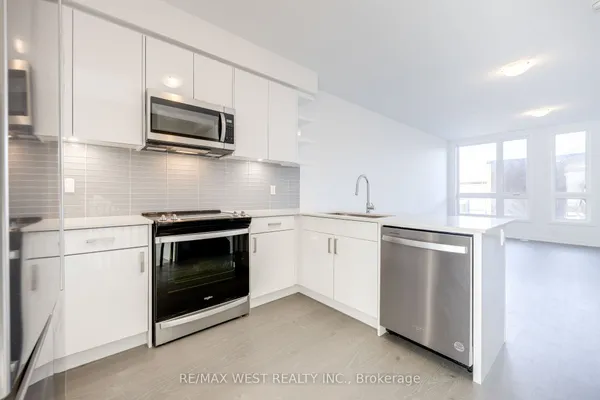122 Green Gardens Boulevard