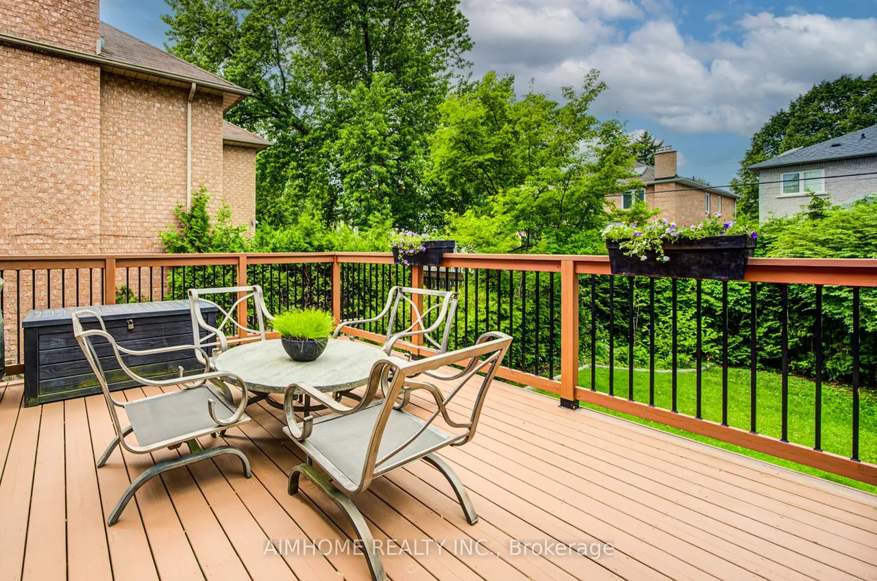 356 Hillcrest Avenue — photo 43