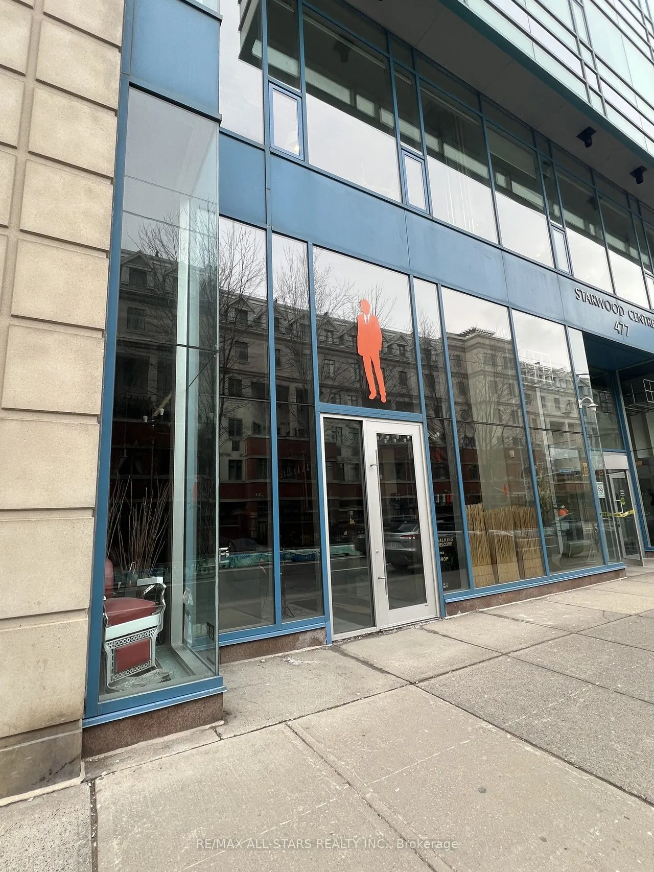 477 Richmond Street W