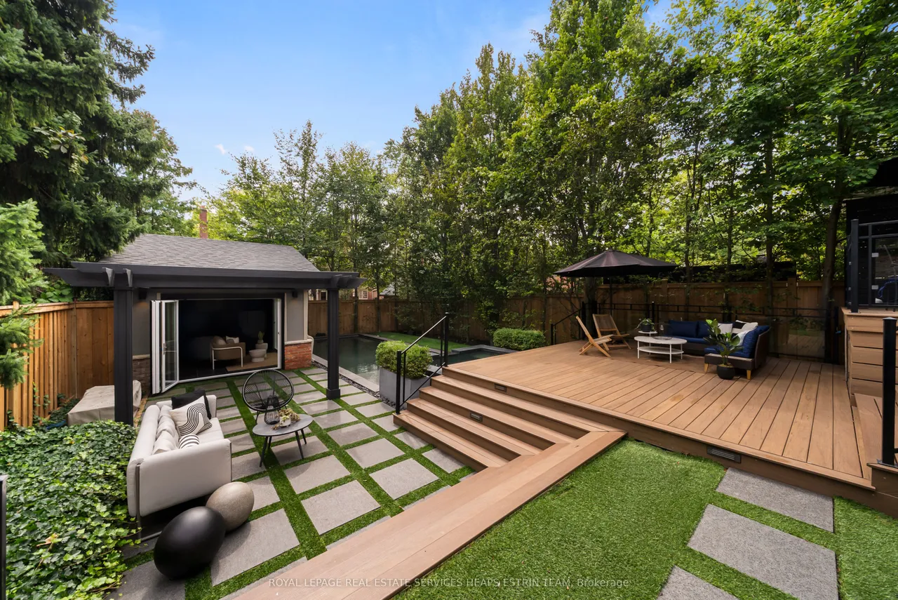 37 St Andrews Gardens — photo 49