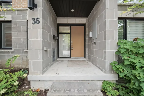 36 Kenneth Wood Crescent