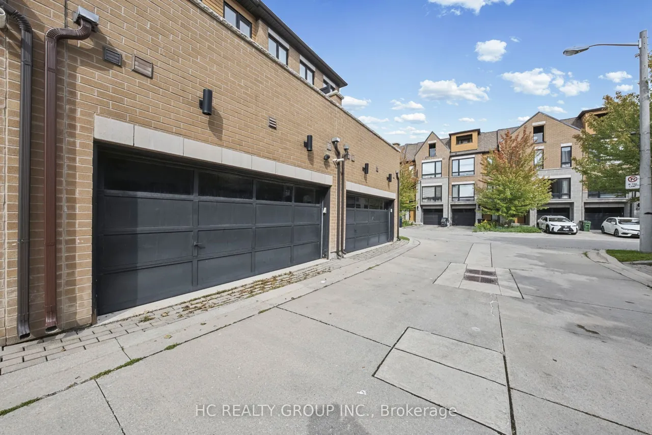 36 Kenneth Wood Crescent — photo 46