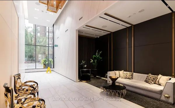 319 Jarvis Street — photo 2