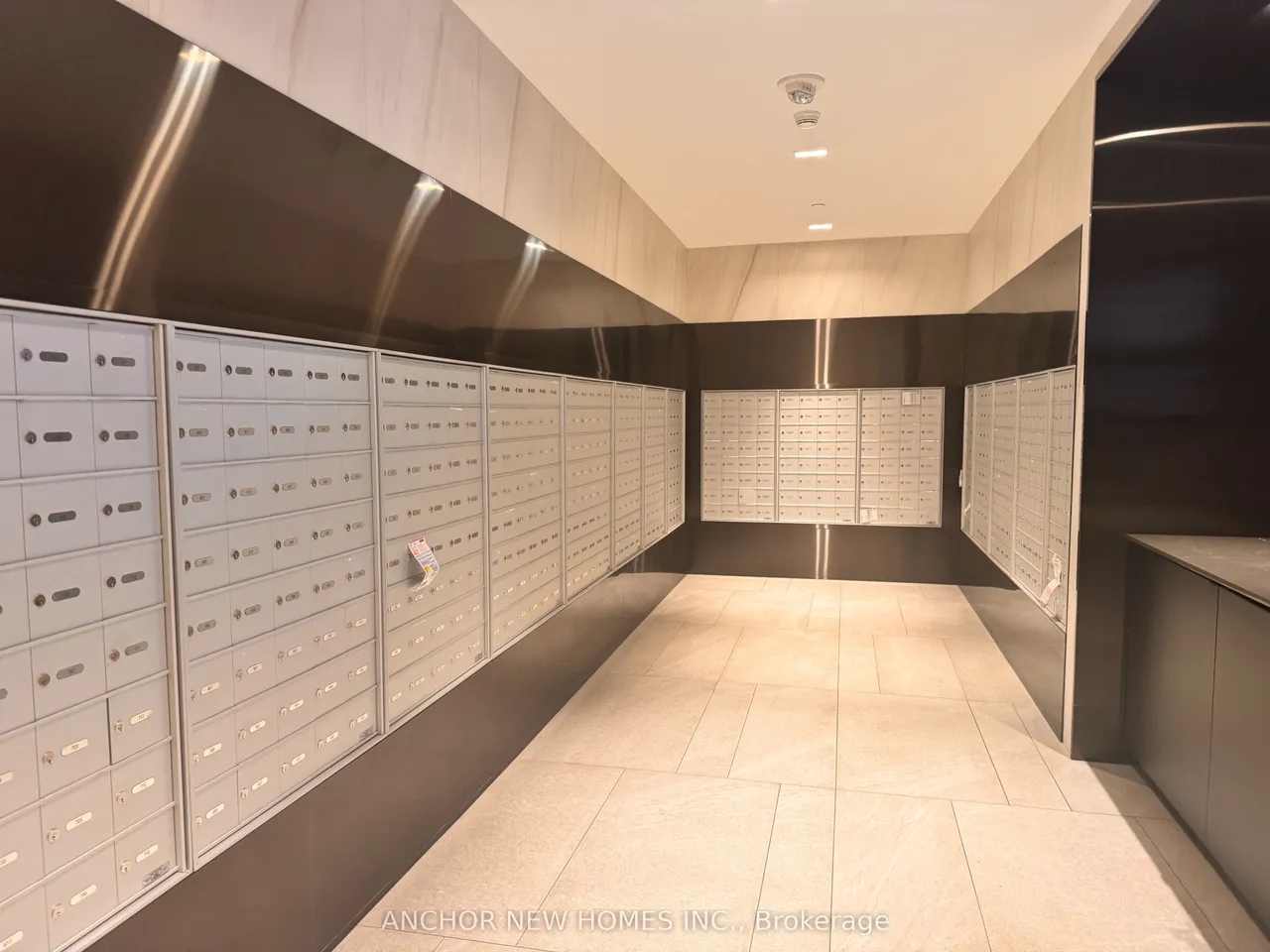 319 Jarvis Street — photo 29