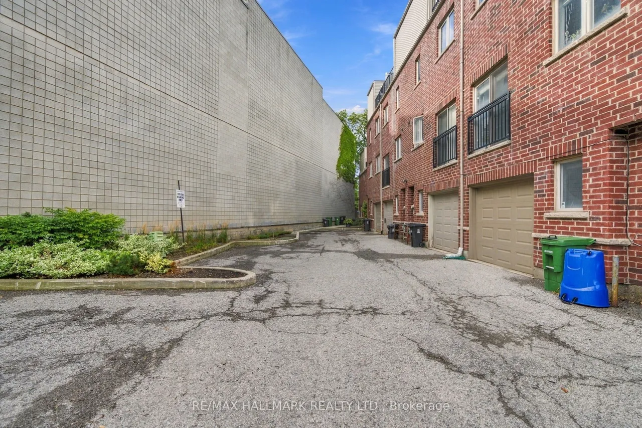 549 Shuter Street — photo 30