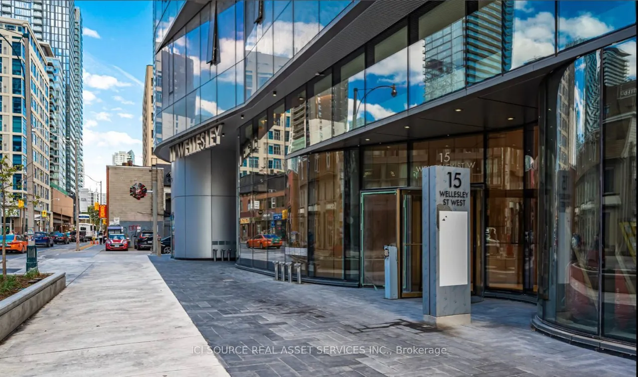 15 Wellesley Street W