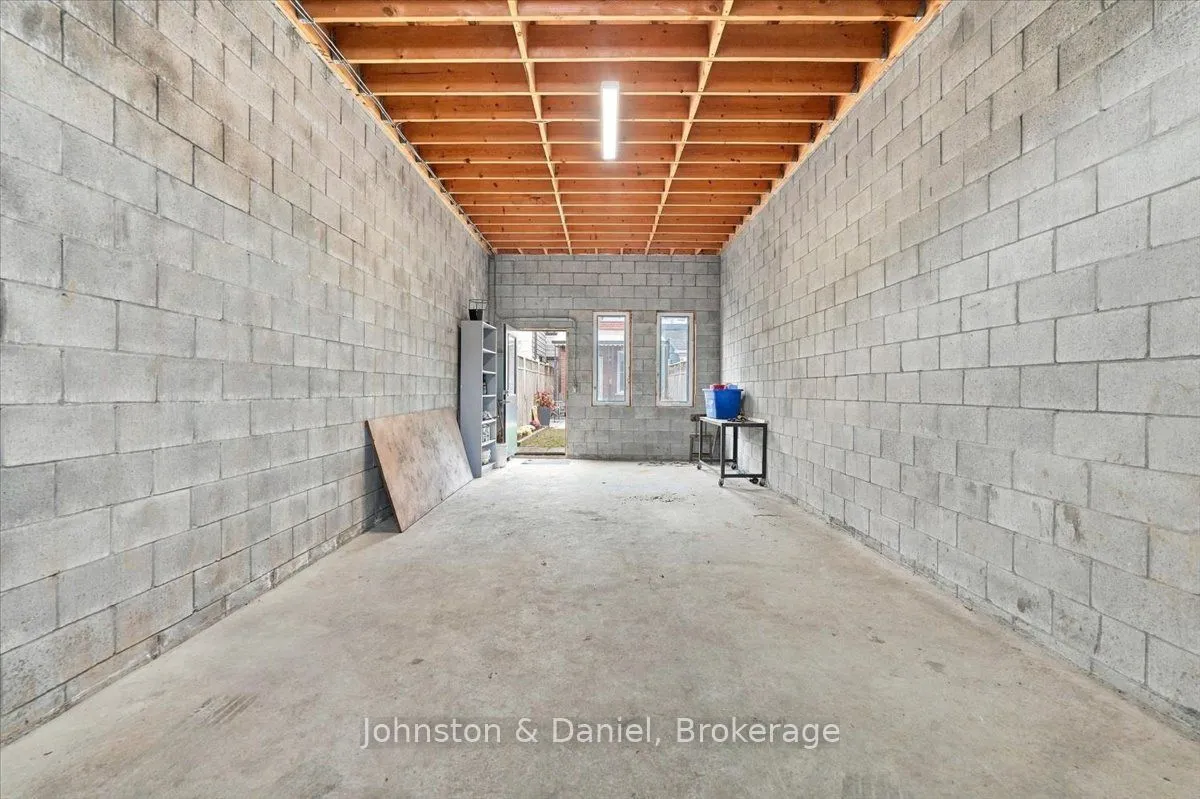 321 Euclid Avenue — photo 41