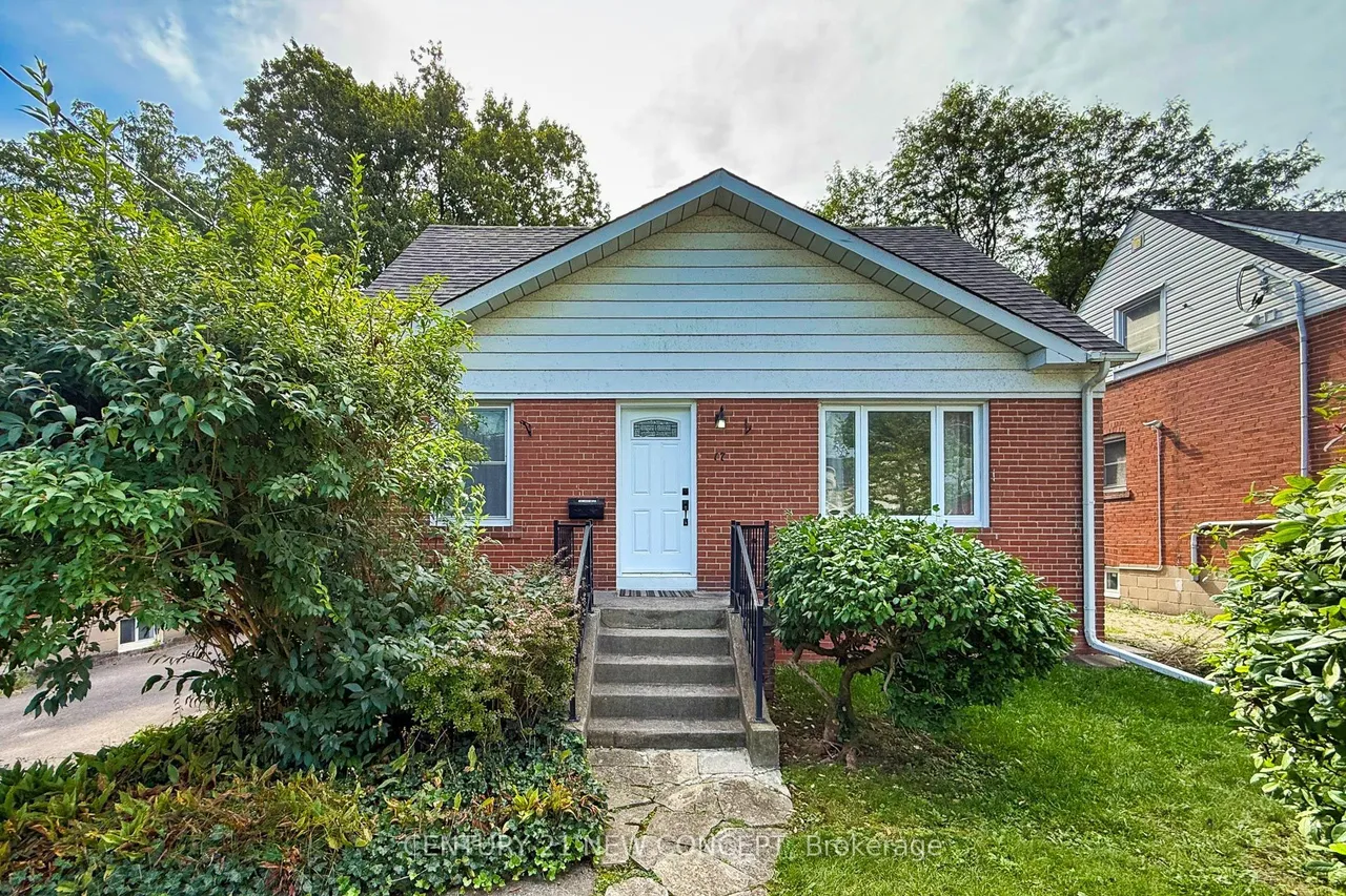 17 Lyndale Drive