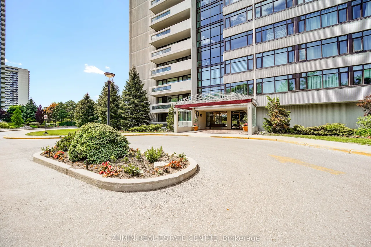 1555 E Finch Avenue E — photo 3