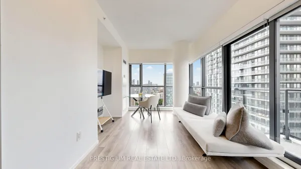 159 Dundas Street E — photo 2