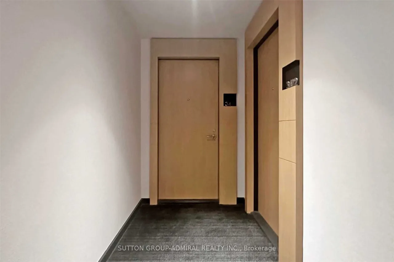 11 Wellesley Street — photo 3