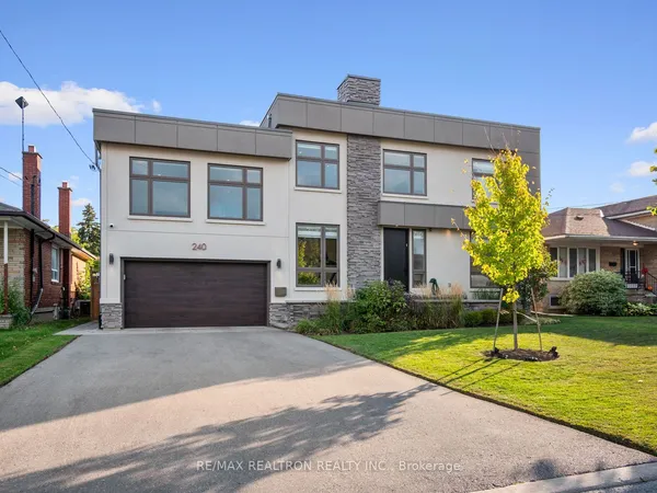 240 Maxwell Street — photo 2