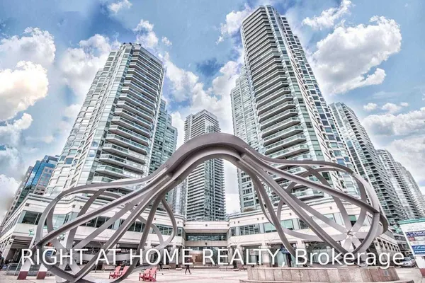 10 Queens Quay W