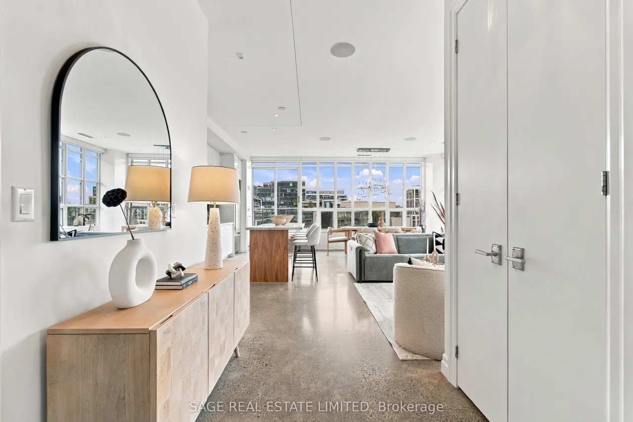 19 Brant Street — photo 3