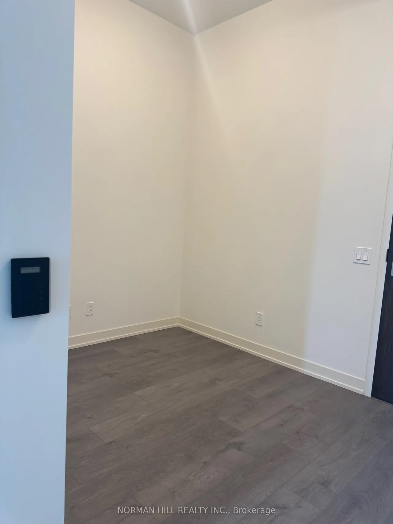 4955 Yonge Street — photo 14
