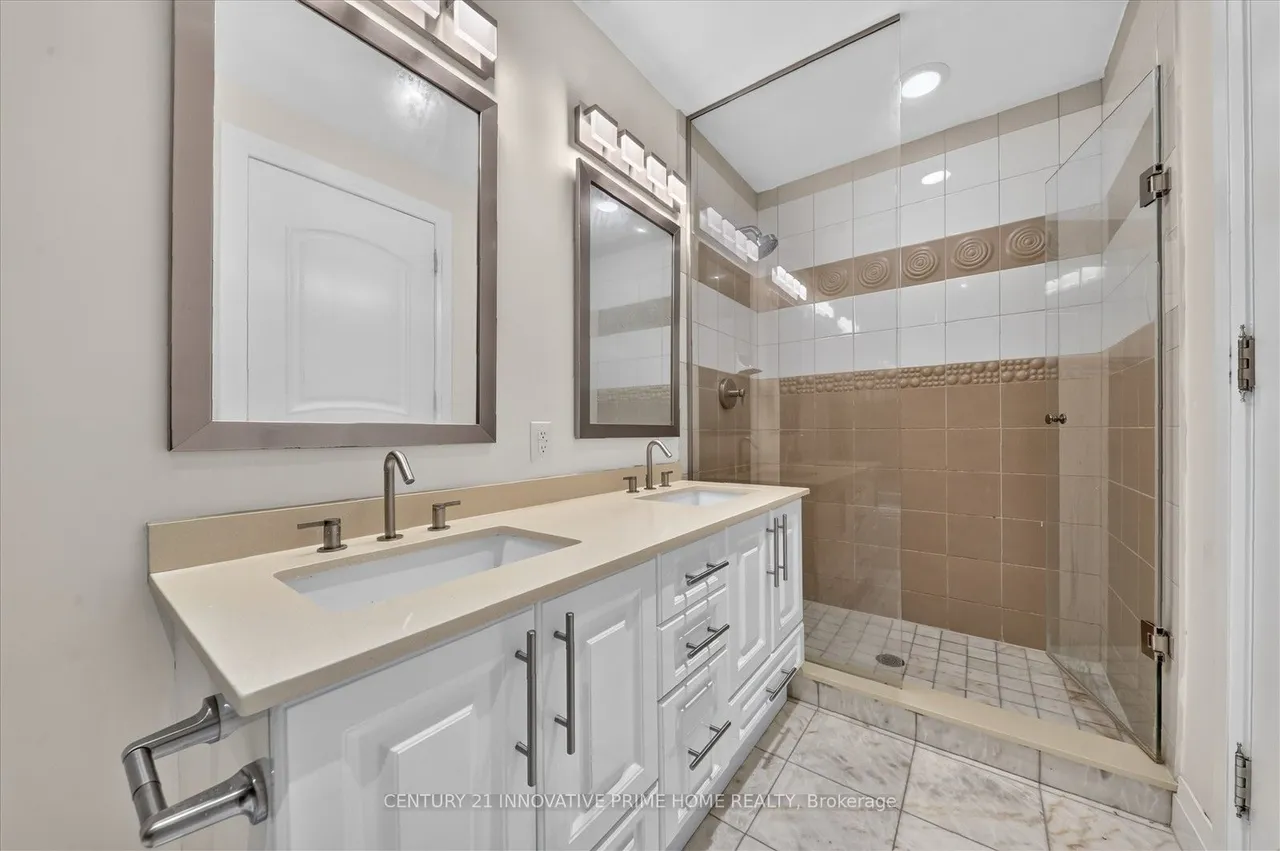 16 Harbour Street — photo 28