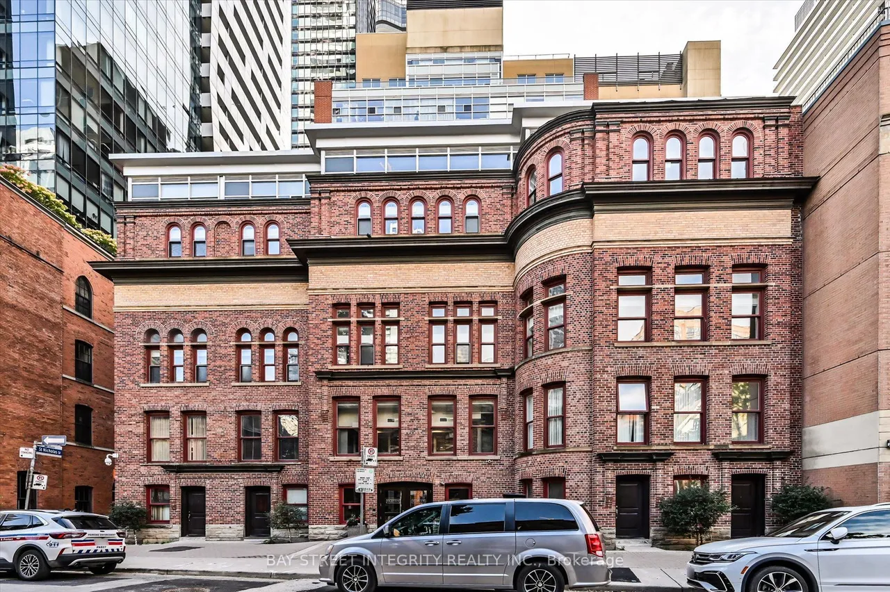 11 St Joseph Street — photo 2