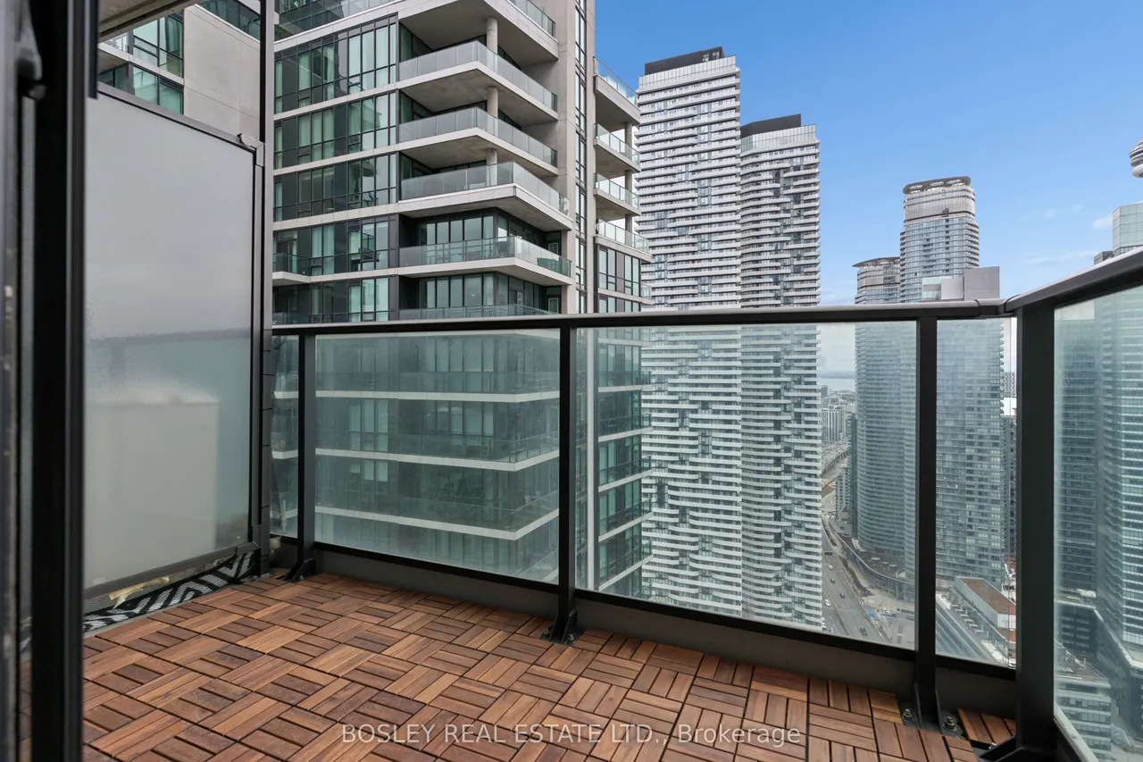 16 Harbour Street — photo 29