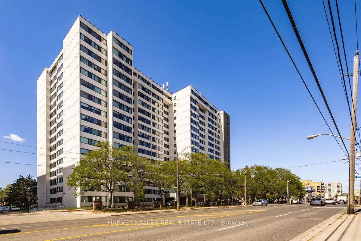 3000 Bathurst Street