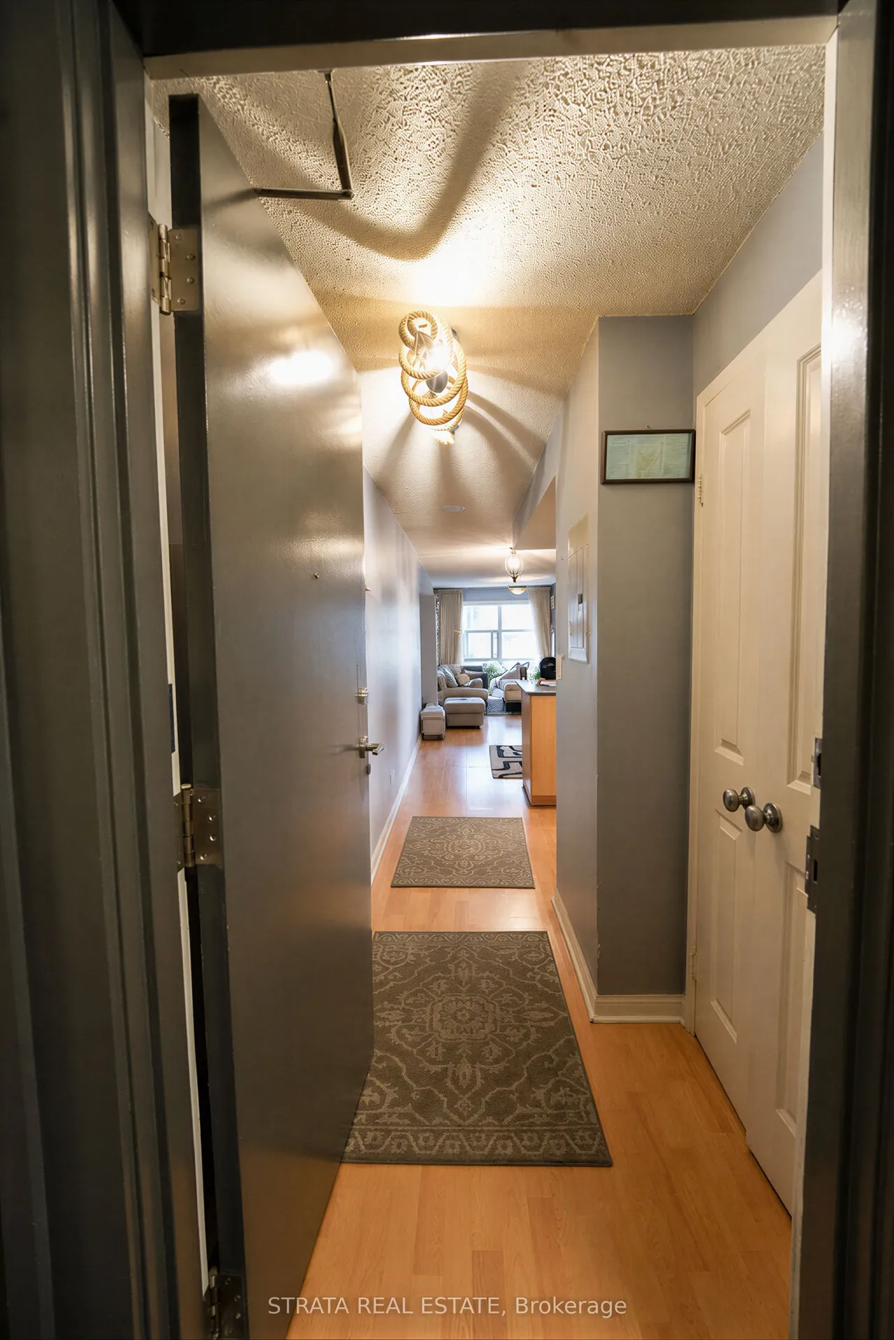 11 St Joseph Street — photo 2