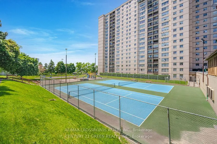5 Parkway Forest Drive — photo 25