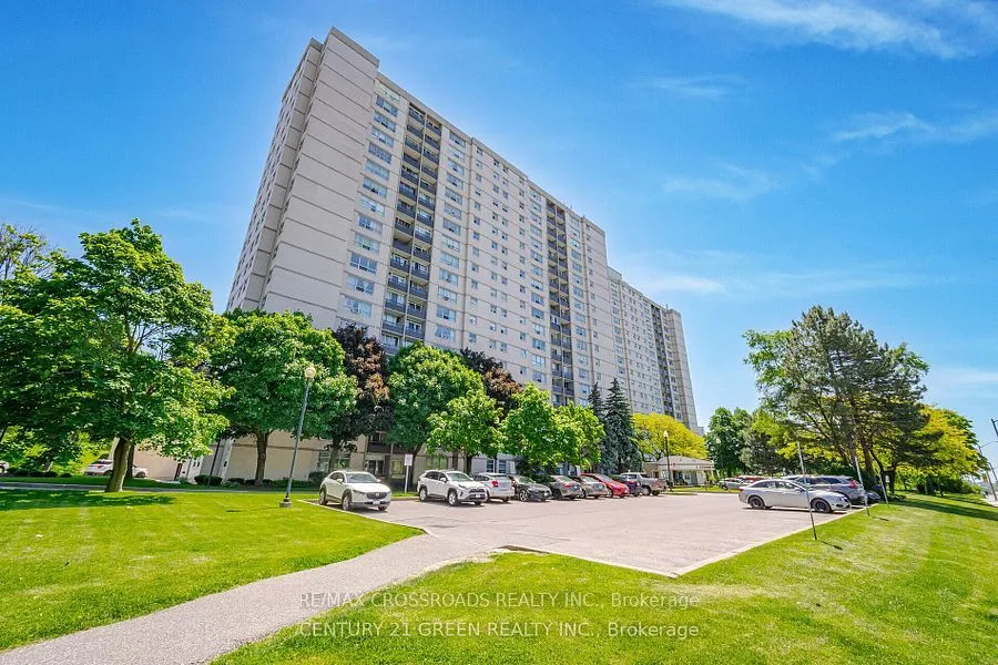 5 Parkway Forest Drive