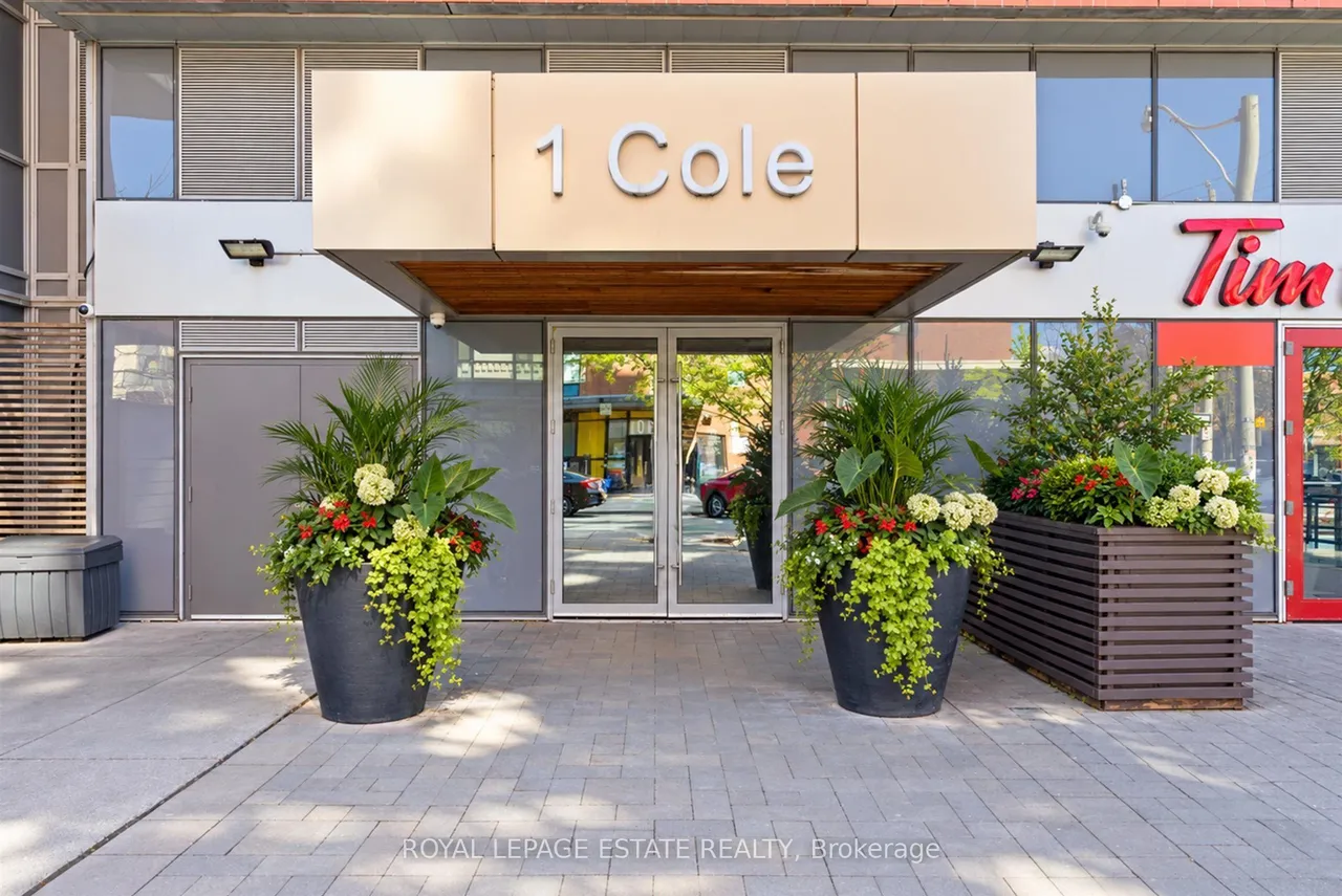 1 Cole Street