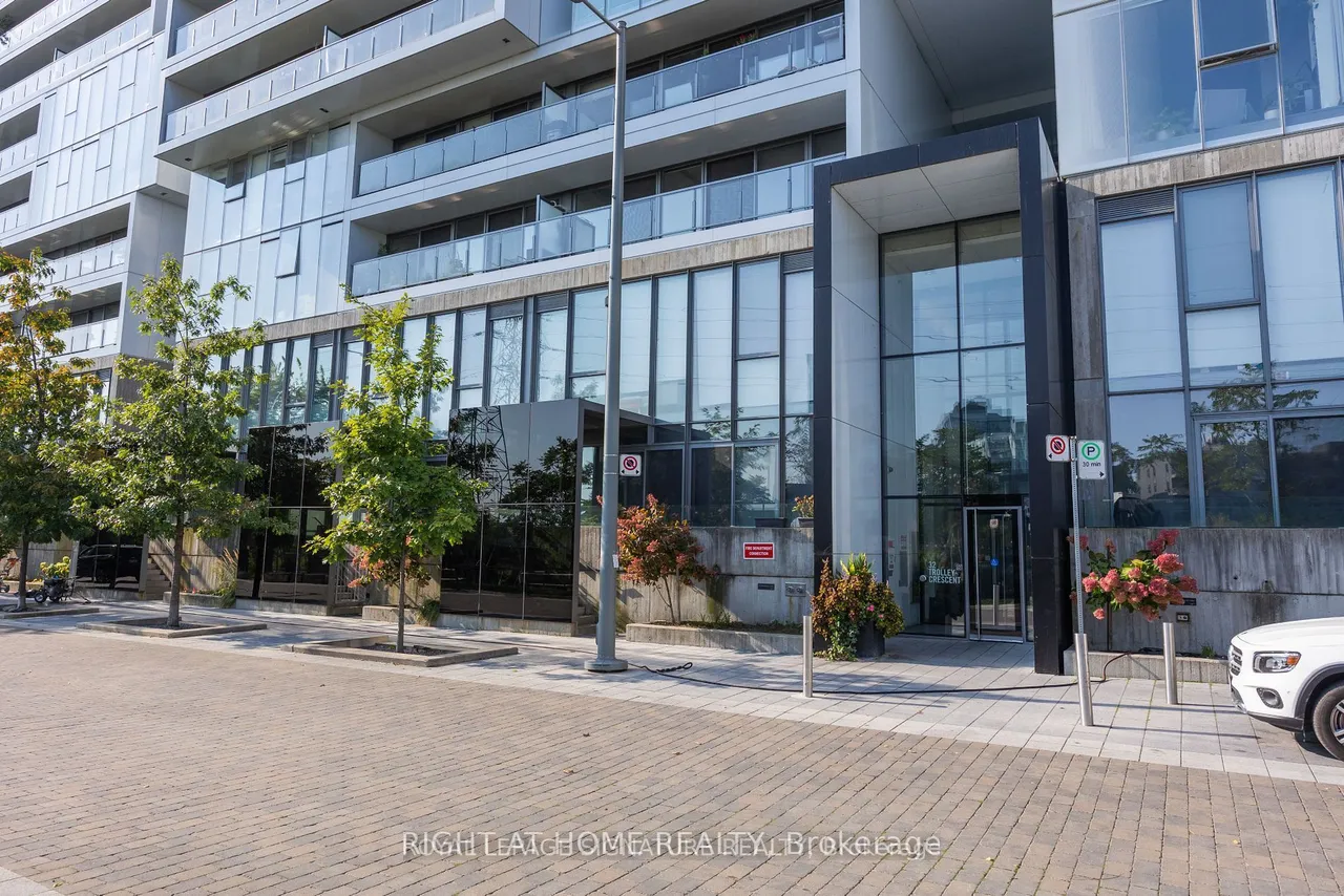 32 Trolley Crescent — photo 3