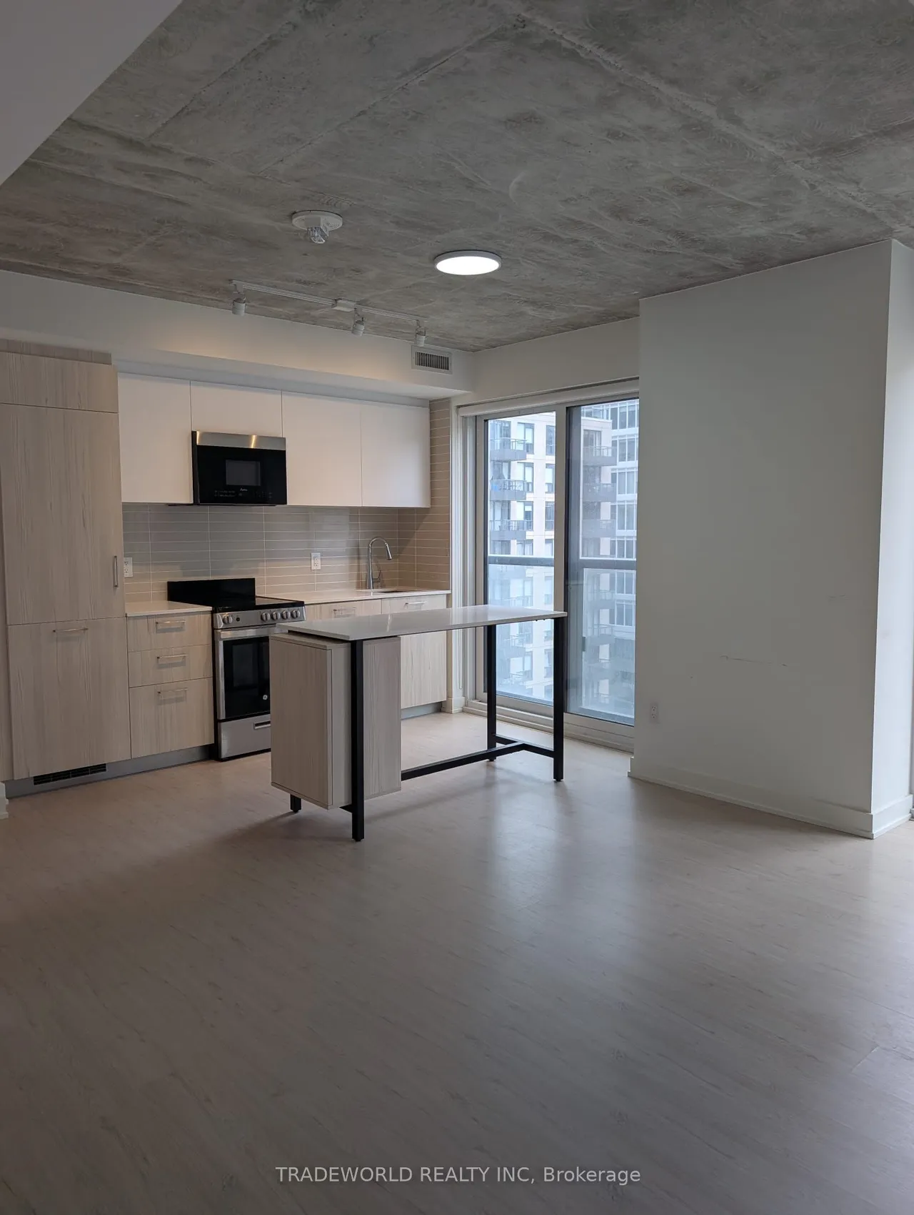 65 Mutual Street — photo 3