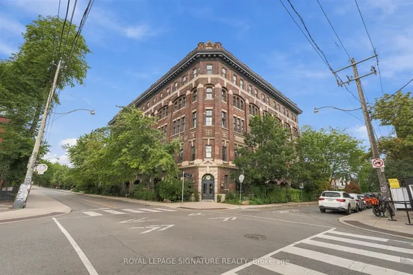 183 Dovercourt Road — photo 2