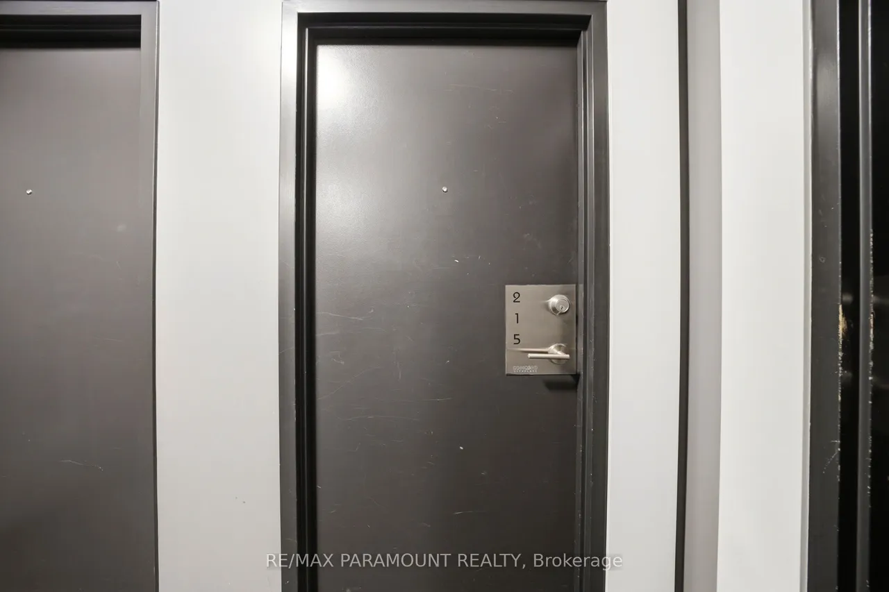 11 Brunel Court — photo 3